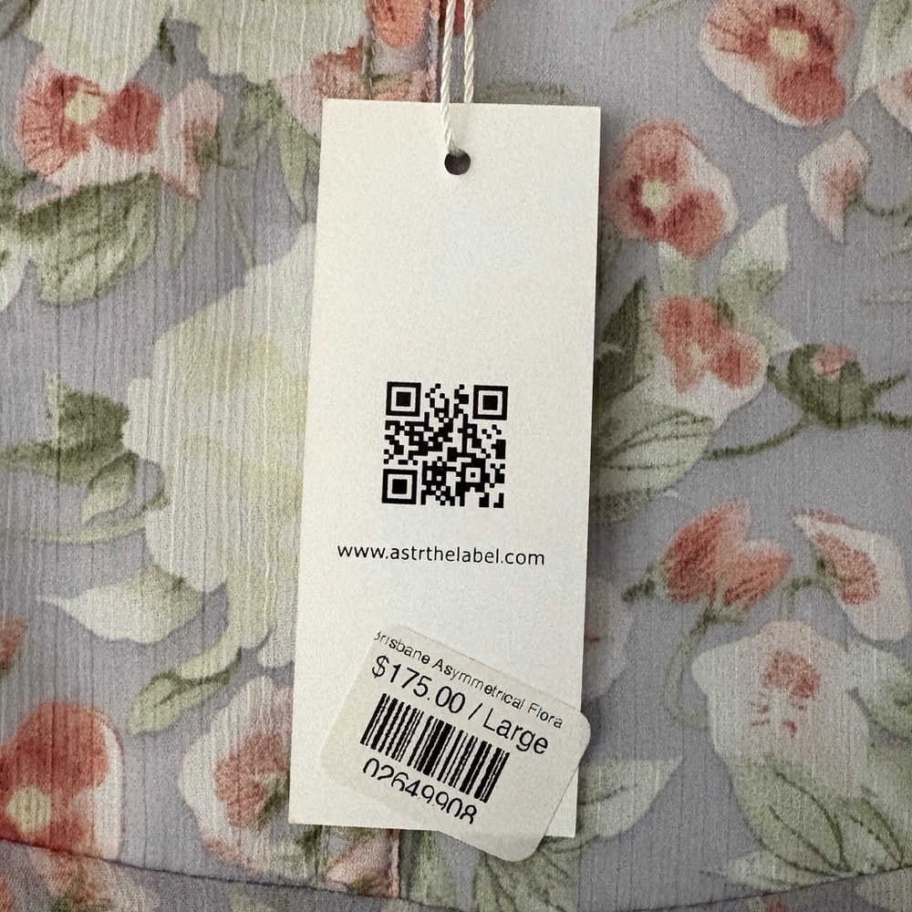 ASTR the Label Brisbane Asymmetrical Floral Midi Dress - NWT - Picture 8 of 12